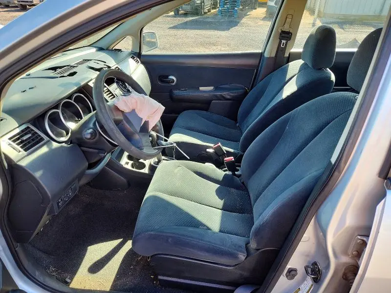 2010 NISSAN VERSA 1.8 S  