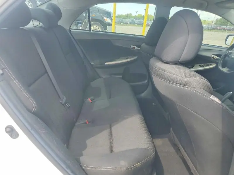 2013 TOYOTA COROLLA S  