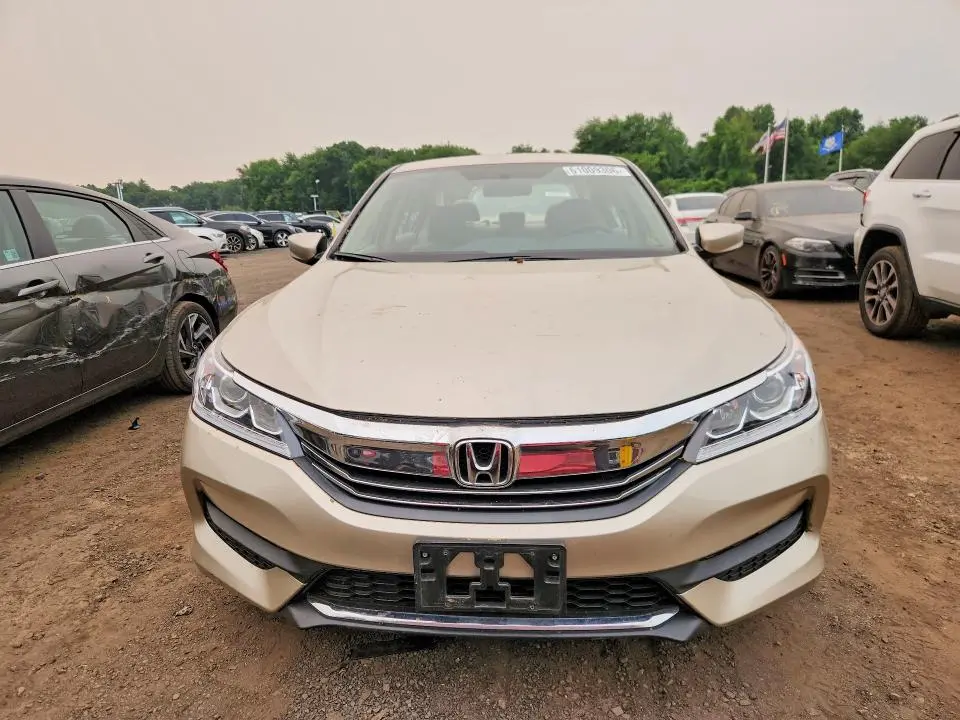 2017 HONDA ACCORD LX  