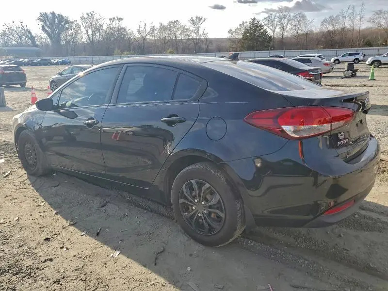 2018 KIA FORTE LX  