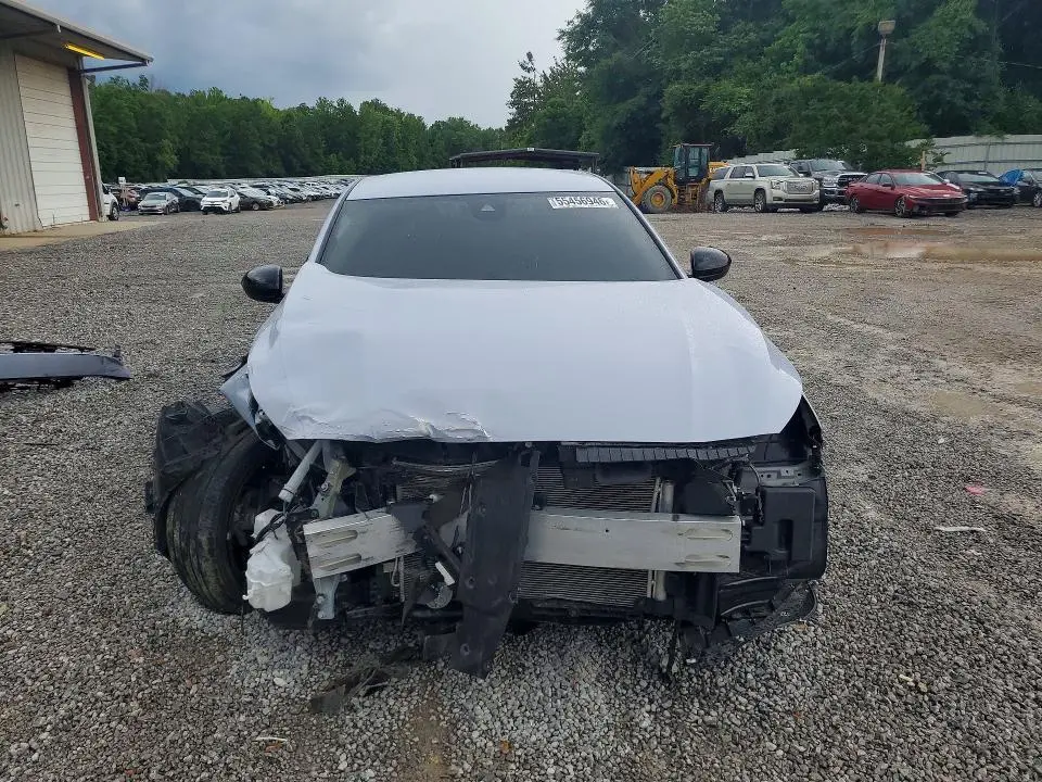 2024 NISSAN ALTIMA SR  