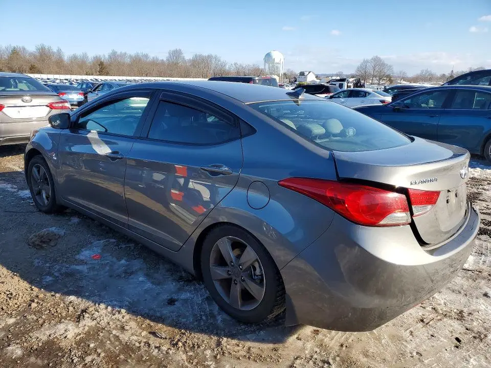 2013 HYUNDAI ELANTRA GLS  