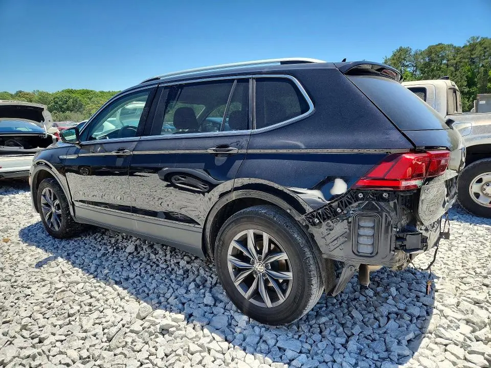 2022 VOLKSWAGEN TIGUAN SE  