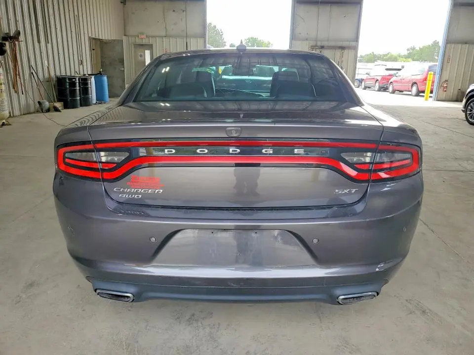 2015 DODGE CHARGER SXT  