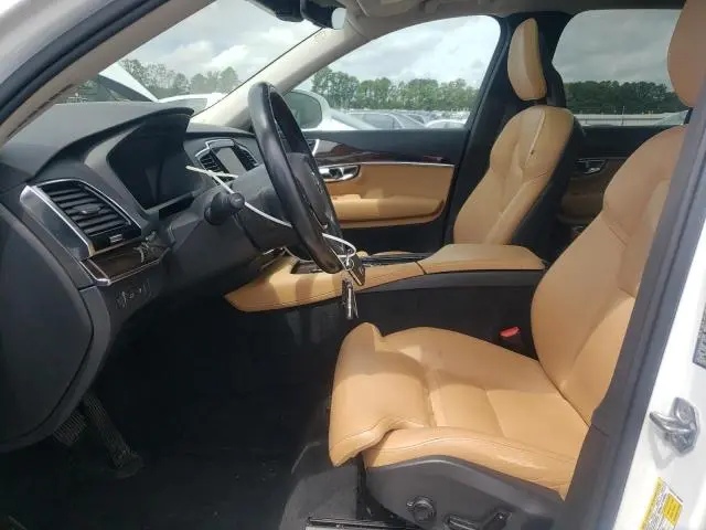 2016 VOLVO XC90 T8  