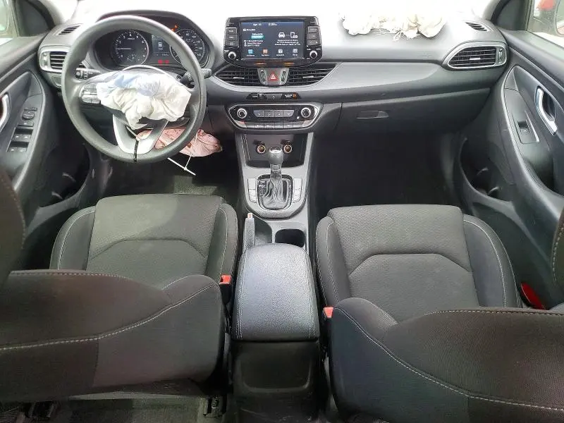 2018 HYUNDAI ELANTRA GT BASE  