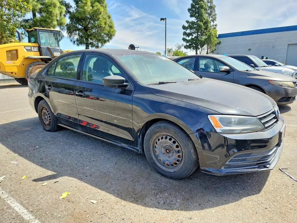 2015 VOLKSWAGEN JETTA BASE  