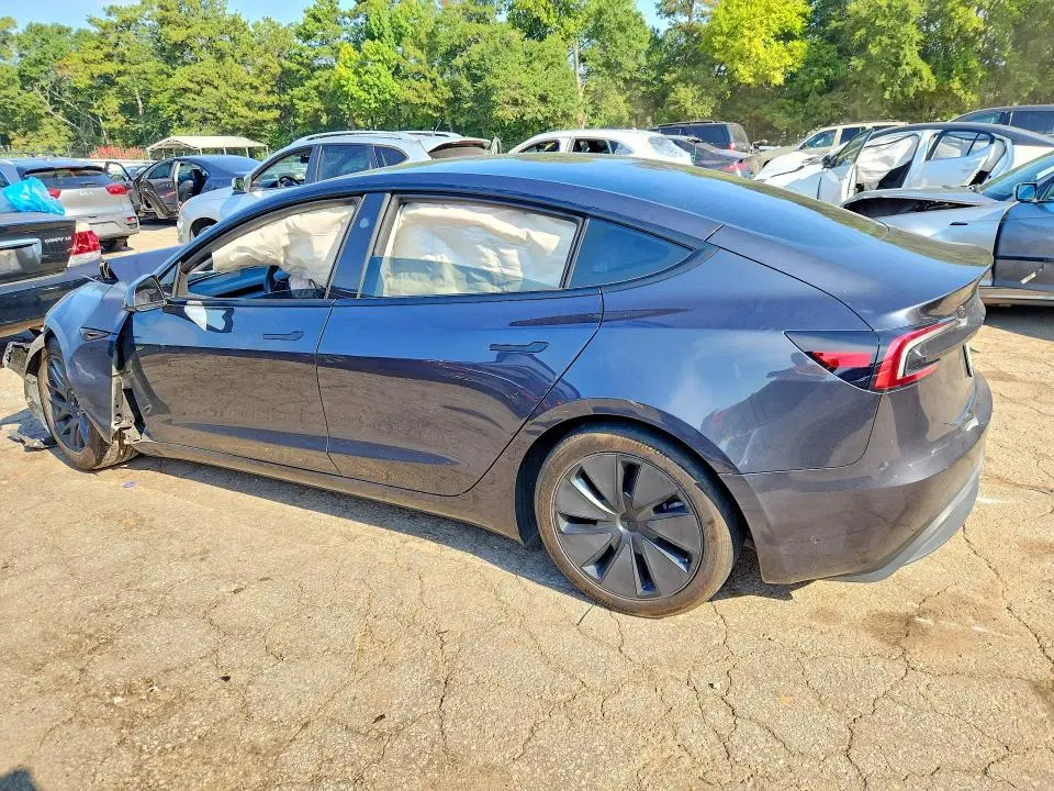 2024 TESLA MODEL 3   