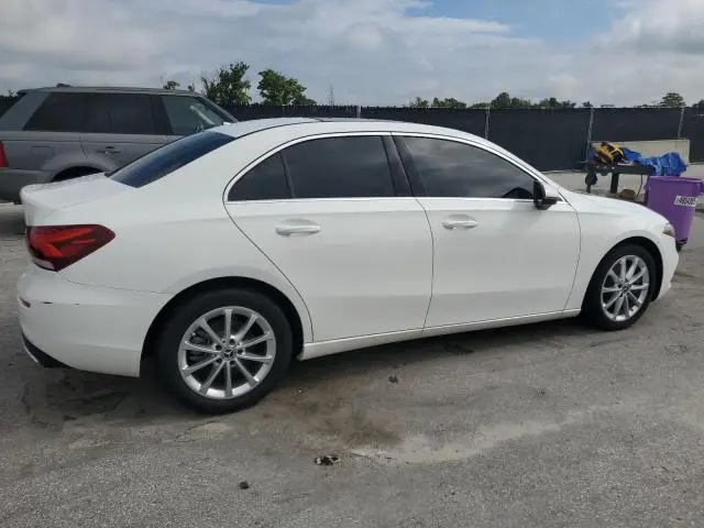 2021 MERCEDES-BENZ A 220  