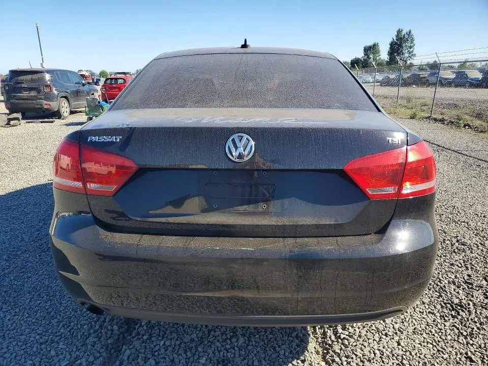 2014 VOLKSWAGEN PASSAT S  