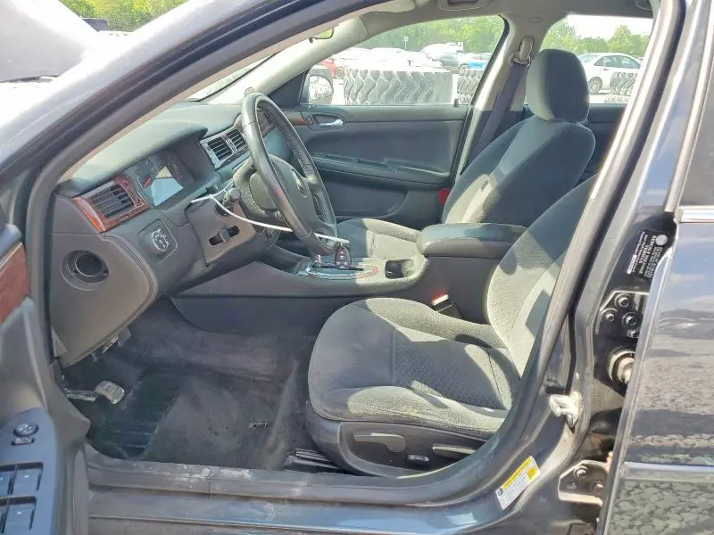 2011 CHEVROLET IMPALA LT  