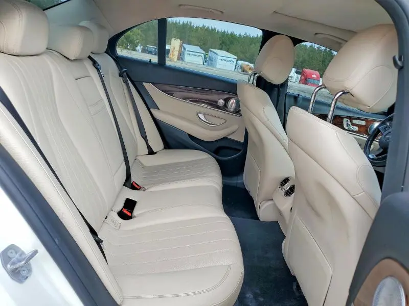 2017 MERCEDES-BENZ E 300  