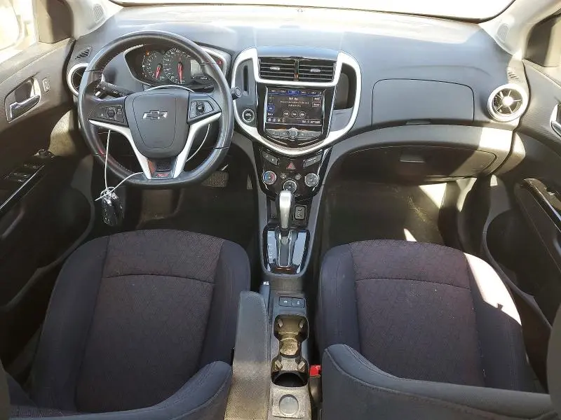2020 CHEVROLET SONIC LT  