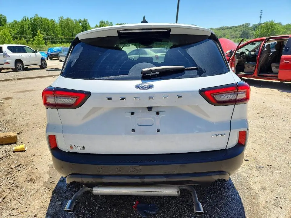 2025 FORD ESCAPE ST LINE  