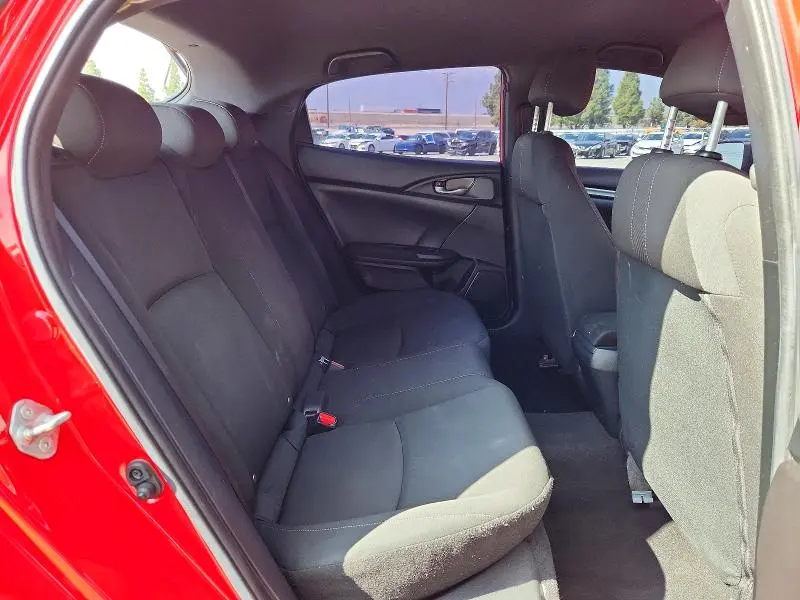2018 HONDA CIVIC LX  