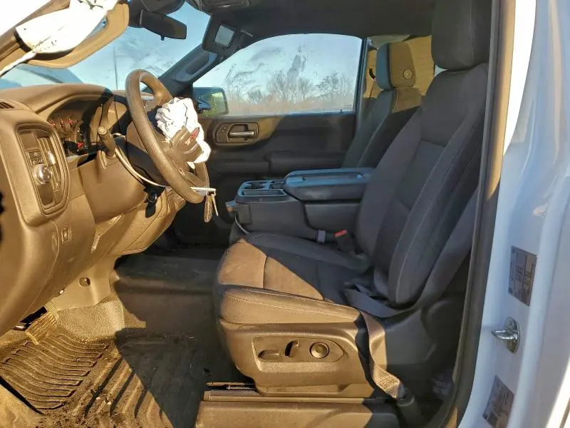 2025 GMC SIERRA C1500  