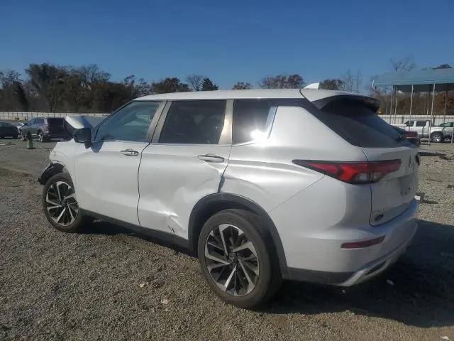 2022 MITSUBISHI OUTLANDER SE  