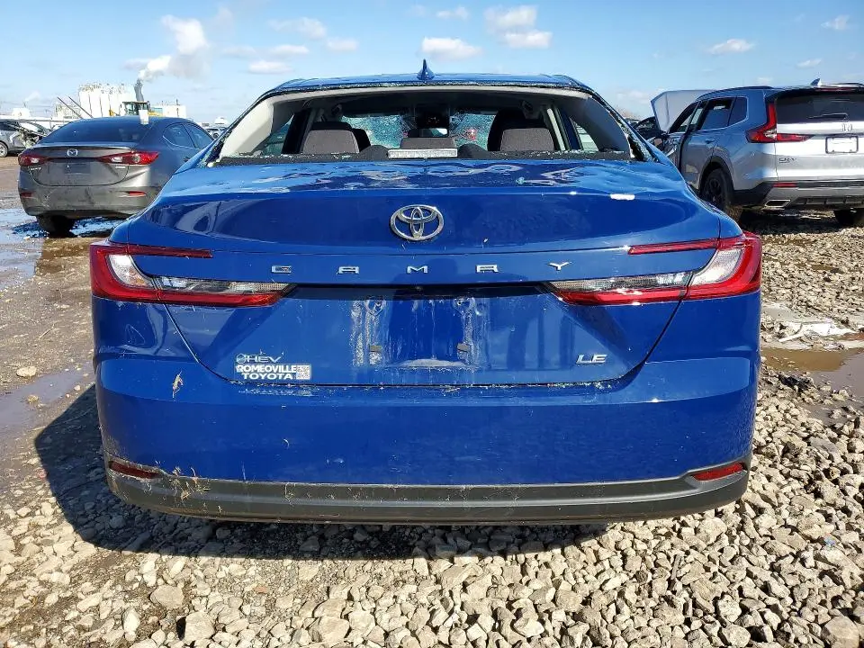 2025 TOYOTA CAMRY LE  