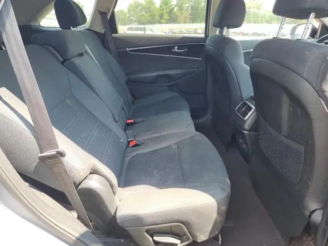 2020 KIA SORENTO S  