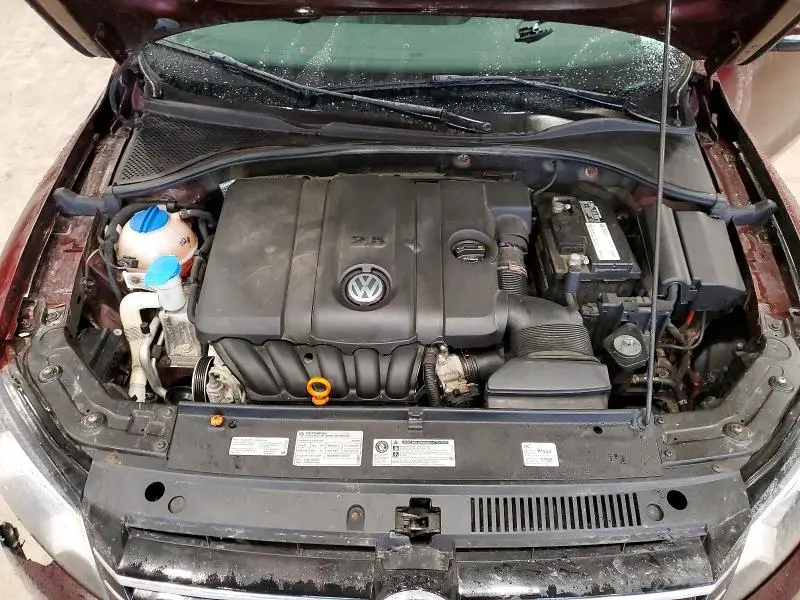 2012 VOLKSWAGEN PASSAT   