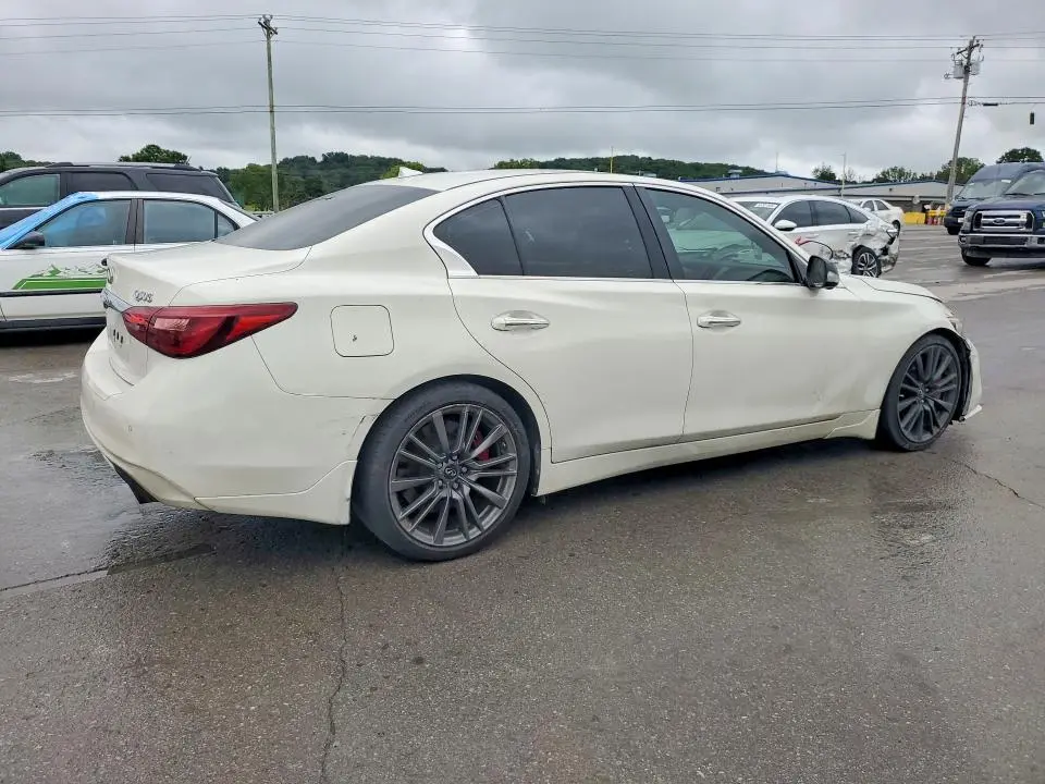 2018 INFINITI Q50 RED SPORT 400  