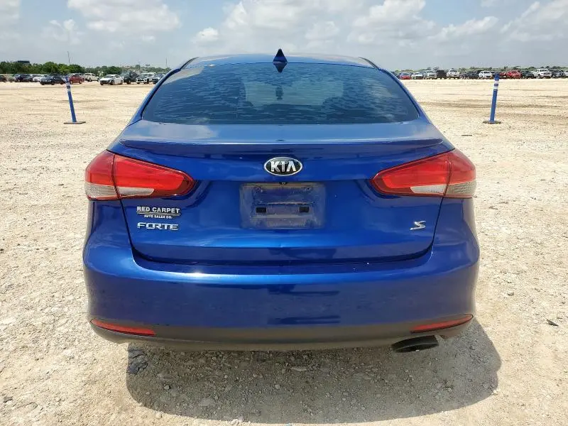 2017 KIA FORTE LX  