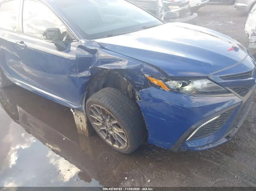 2023 TOYOTA CAMRY SE NIGHTSHADE EDITION