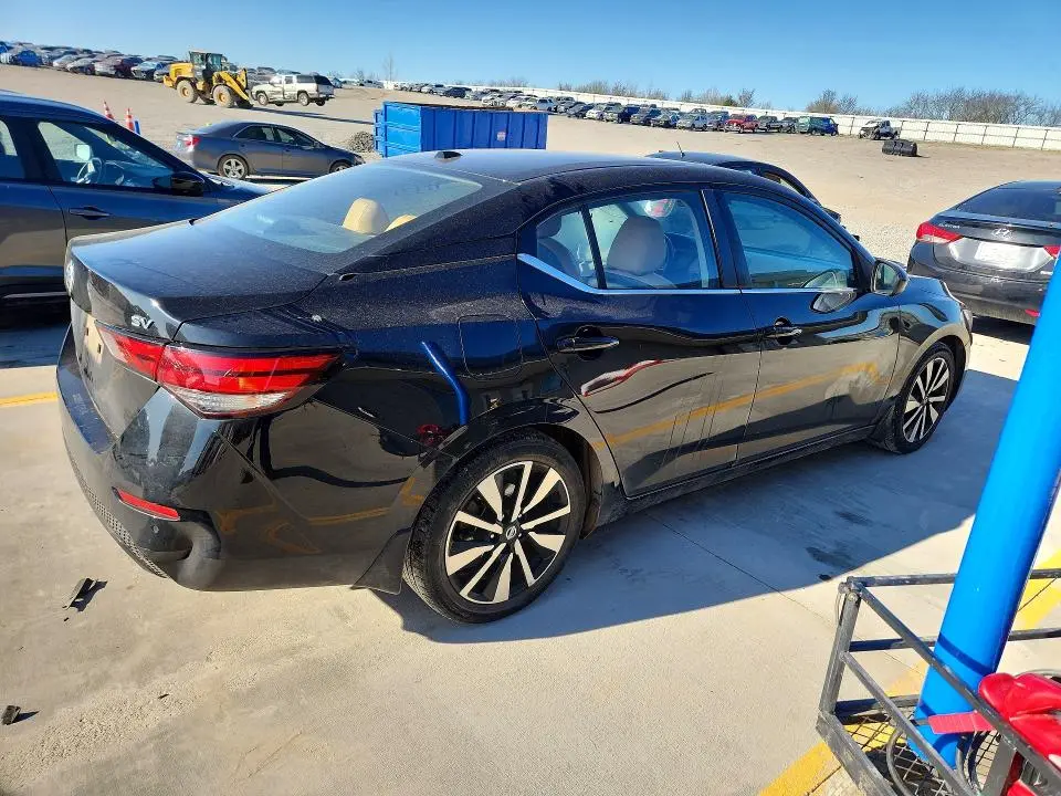 2021 NISSAN SENTRA SV  