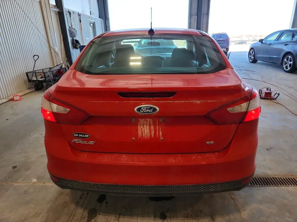 2014 FORD FOCUS SE  