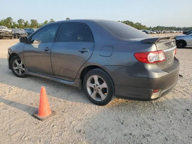 2013 TOYOTA COROLLA BASE  
