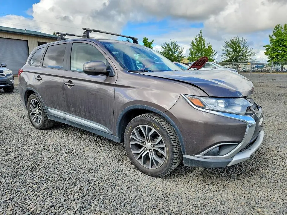2016 MITSUBISHI OUTLANDER SE  