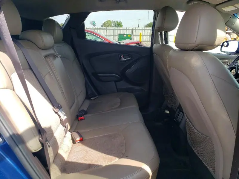 2014 HYUNDAI TUCSON SE  