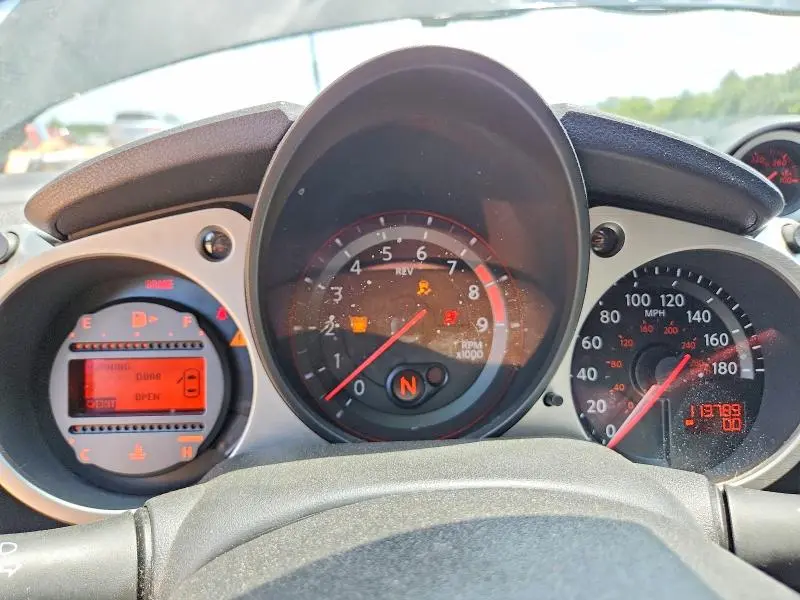 2016 NISSAN 370Z SPORT  