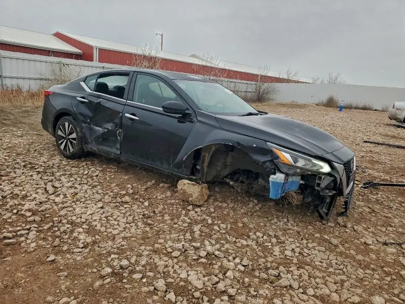2019 NISSAN ALTIMA SL  