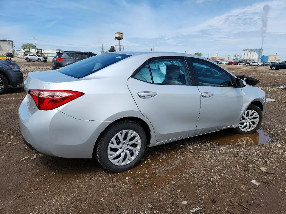 2019 TOYOTA COROLLA LE  