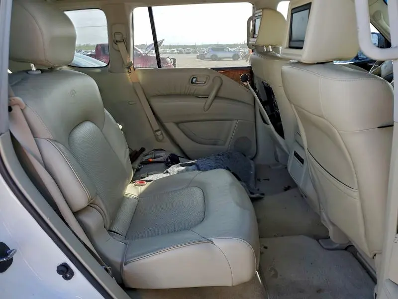 2011 INFINITI QX56   