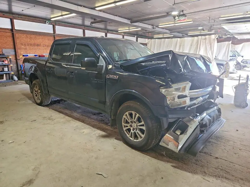 2017 FORD F150 SUPERCREW  