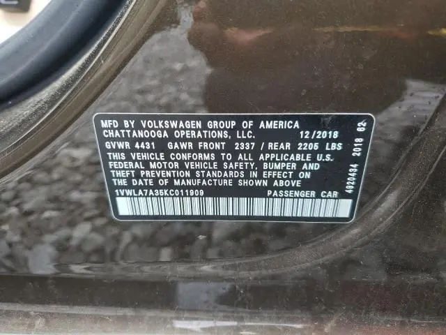 2019 VOLKSWAGEN PASSAT WOLFSBURG  