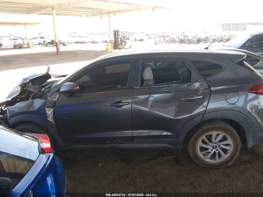 2018 HYUNDAI TUCSON SE