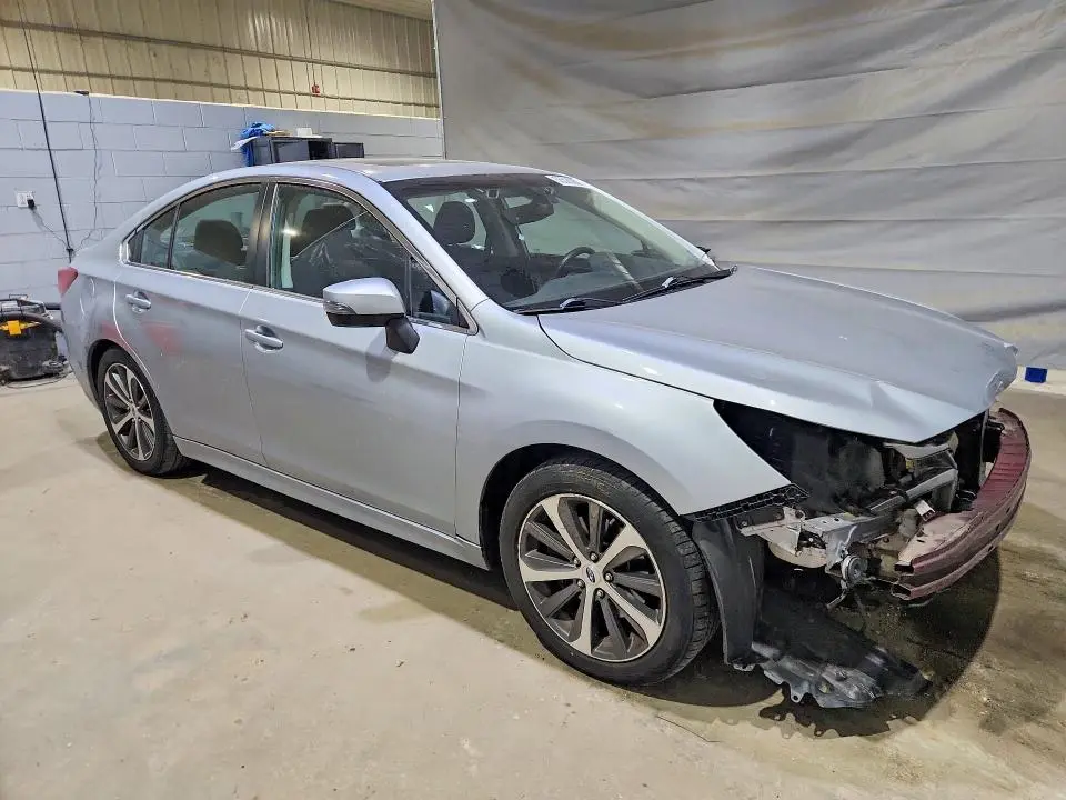 2017 SUBARU LEGACY 3.6R LIMITED  