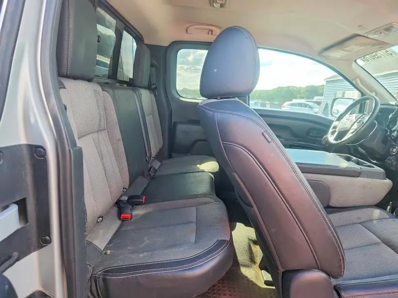 2017 NISSAN TITAN S  