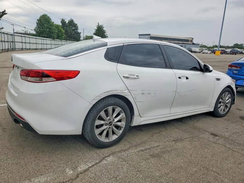 2017 KIA OPTIMA LX  