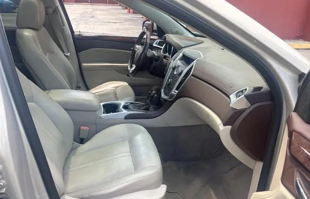 2010 CADILLAC SRX LUXURY COLLECTION  