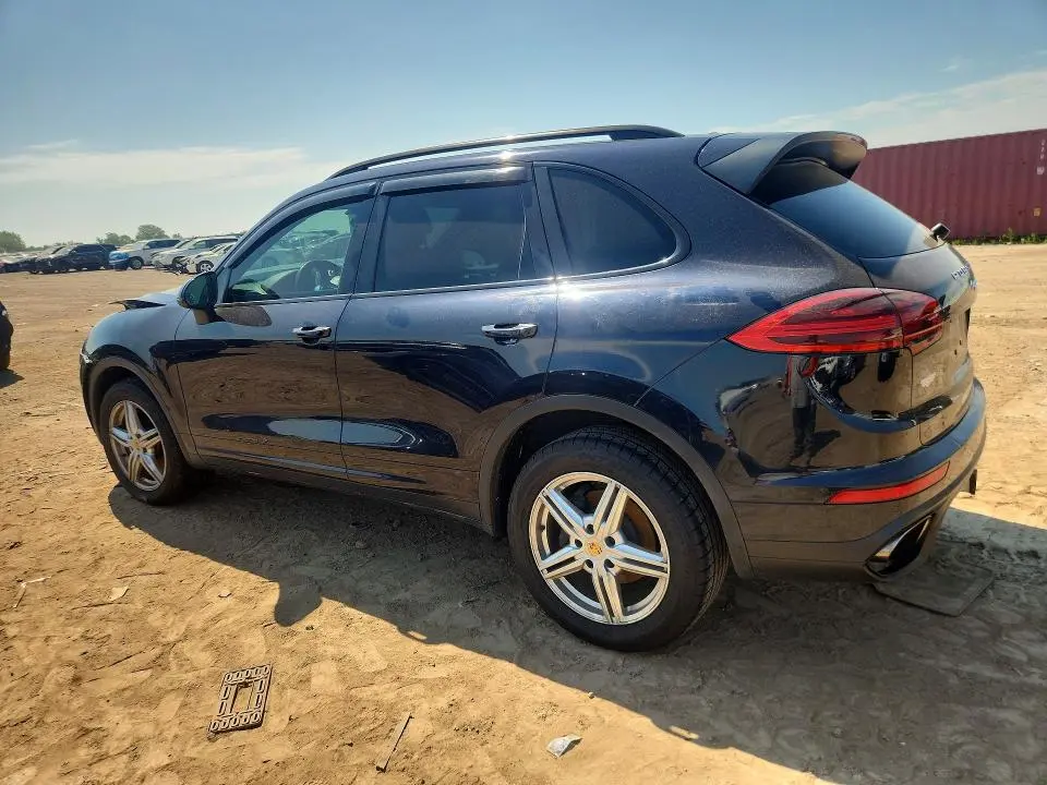 2016 PORSCHE CAYENNE   
