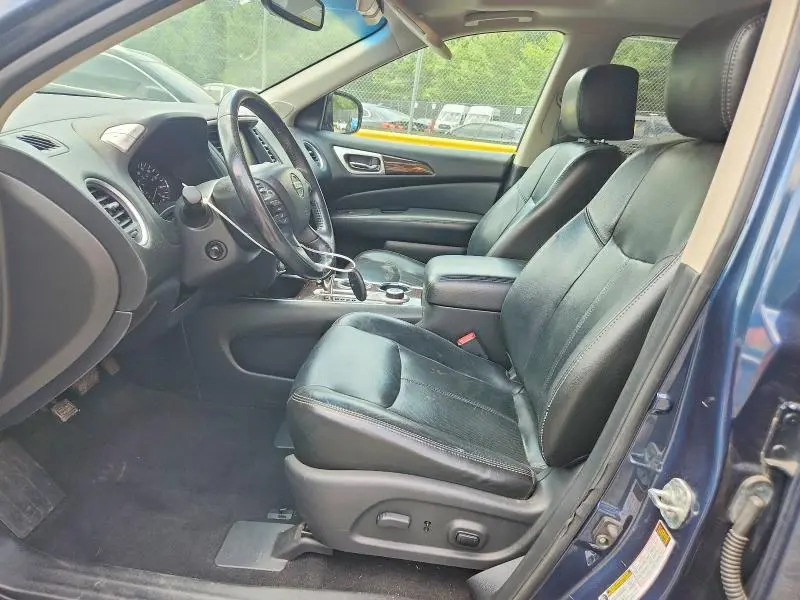 2013 NISSAN PATHFINDER S  