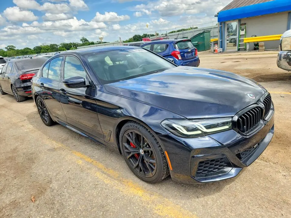 2023 BMW M550XI   