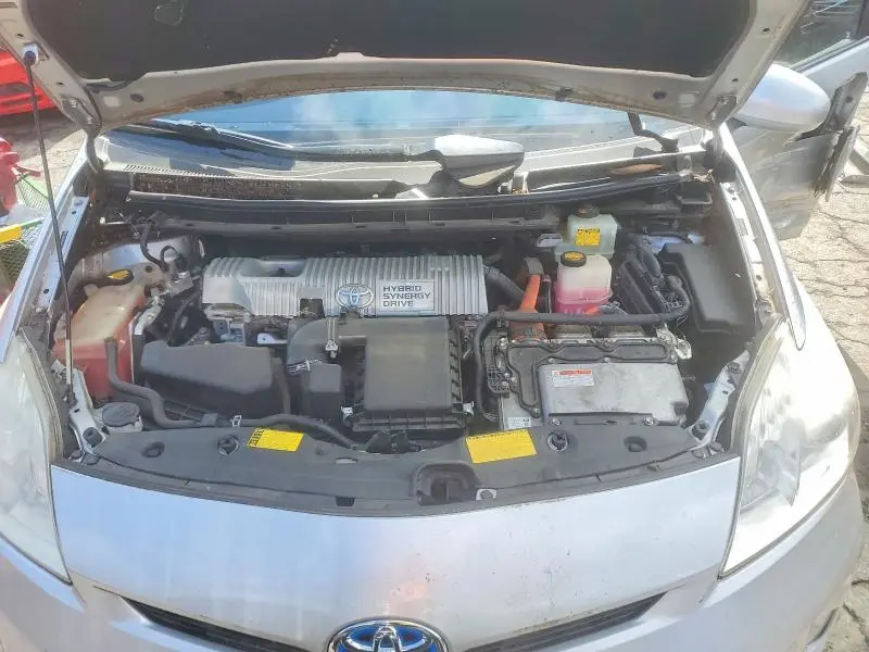 2012 TOYOTA PRIUS THREE  