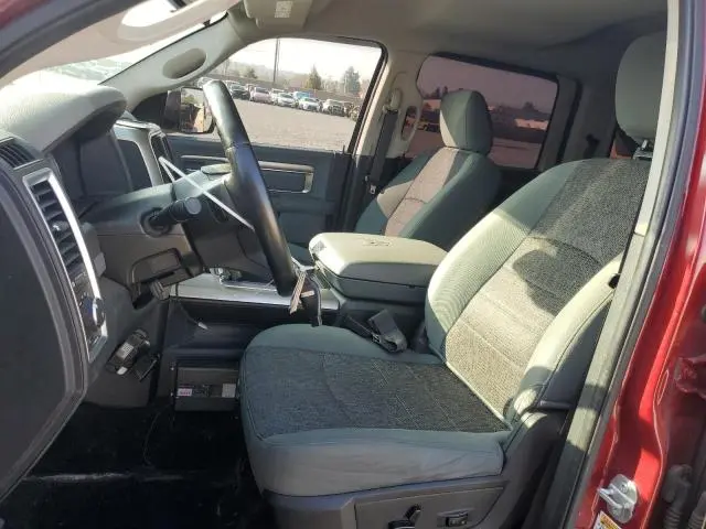 2015 RAM 1500 SLT  