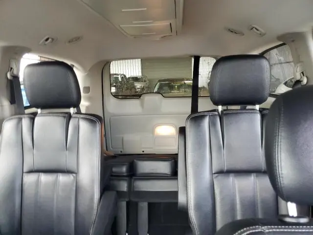 2014 CHRYSLER TOWN & COUNTRY TOURING  