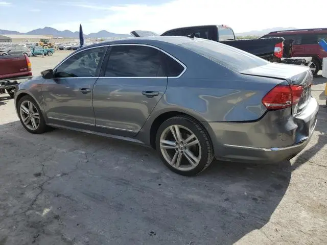2015 VOLKSWAGEN PASSAT SE  